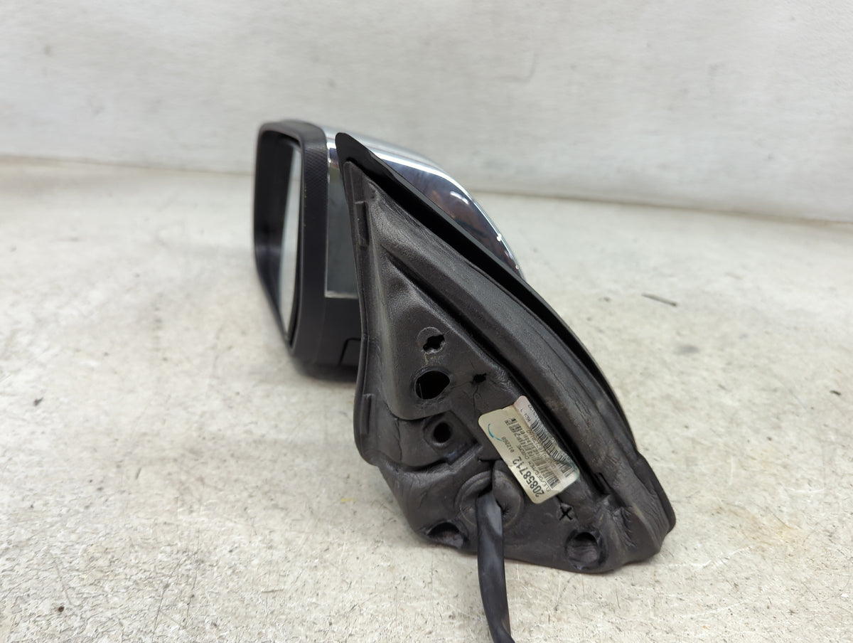 2010-2011 Chevrolet Equinox Driver Side View Mirror - Left Door Mirror OEM Used - Oemusedautoparts1.com
