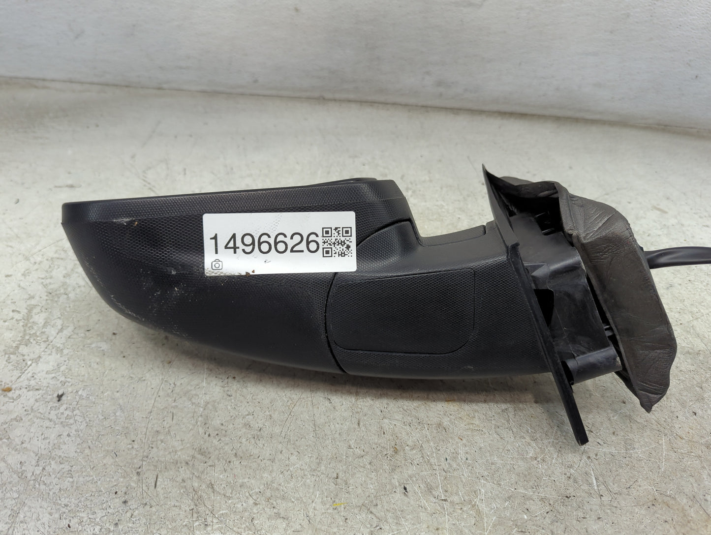 2010-2011 Chevrolet Equinox Driver Side View Mirror - Left Door Mirror OEM Used - Oemusedautoparts1.com