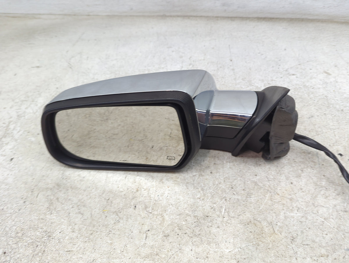 2010-2011 Chevrolet Equinox Driver Side View Mirror - Left Door Mirror OEM Used - Oemusedautoparts1.com