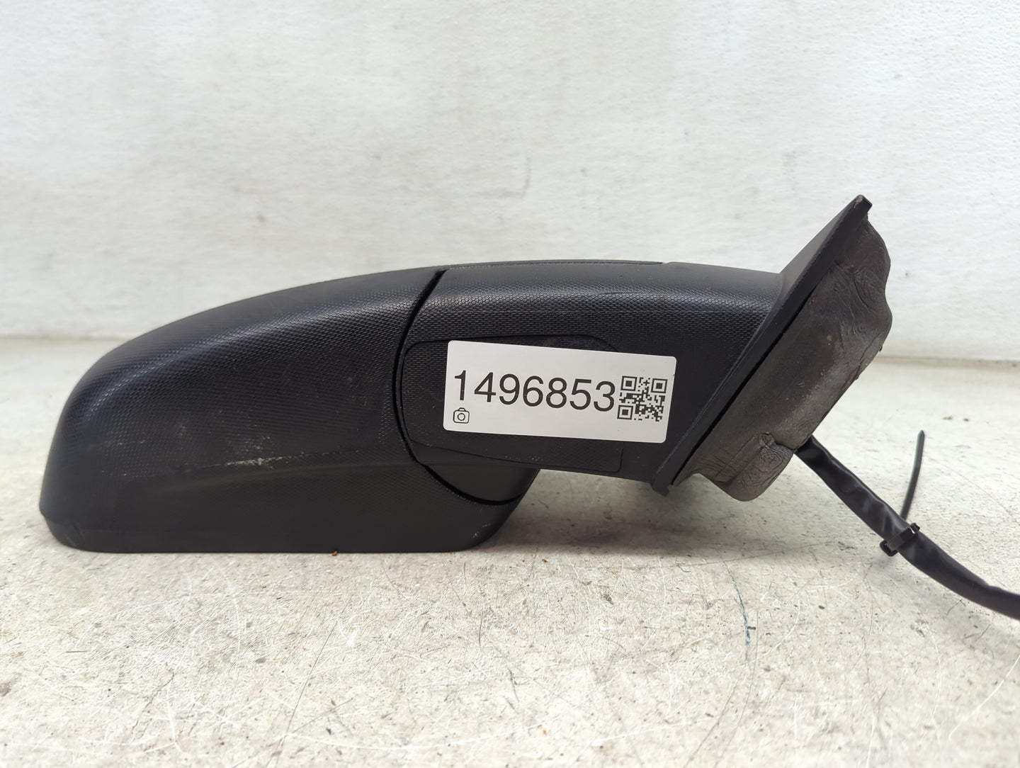 2010-2011 Chevrolet Equinox Passenger Side View Mirror - Right Door Mirror OEM Used - Oemusedautoparts1.com