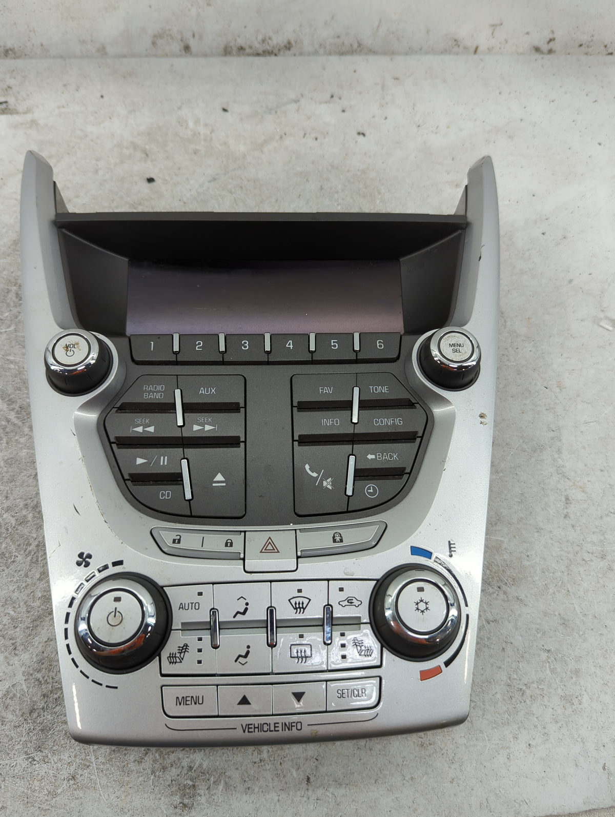 2010-2011 Chevrolet Equinox Radio Control Panel 1507203 - Oemusedautoparts1.com