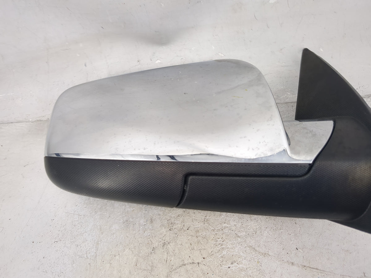2010-2011 Chevrolet Equinox Passenger Side View Mirror - Right Door Mirror OEM Used - Oemusedautoparts1.com