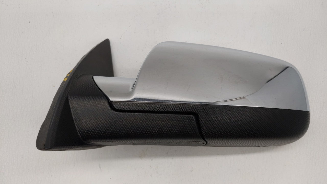 2010-2011 Chevrolet Equinox Driver Side View Mirror - Left Door Mirror OEM Used - Oemusedautoparts1.com
