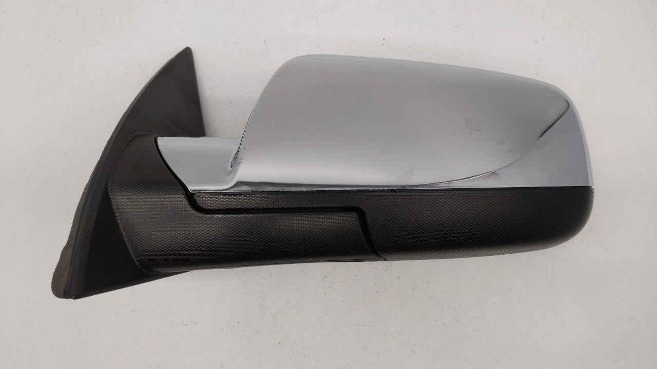 2010-2011 Chevrolet Equinox Driver Side View Mirror - Left Door Mirror OEM Used - Oemusedautoparts1.com