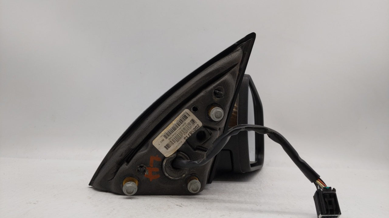 2010-2011 Chevrolet Equinox Passenger Side View Mirror - Right Door Mirror OEM Used - Oemusedautoparts1.com