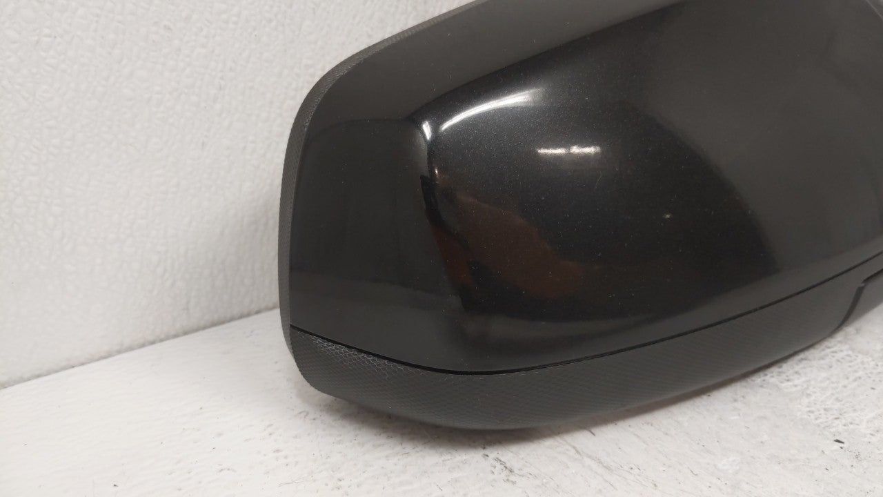 2010-2011 Chevrolet Equinox Passenger Side View Mirror - Right Door Mirror OEM Used - Oemusedautoparts1.com