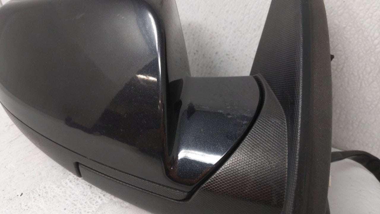 2010-2011 Chevrolet Equinox Passenger Side View Mirror - Right Door Mirror OEM Used - Oemusedautoparts1.com