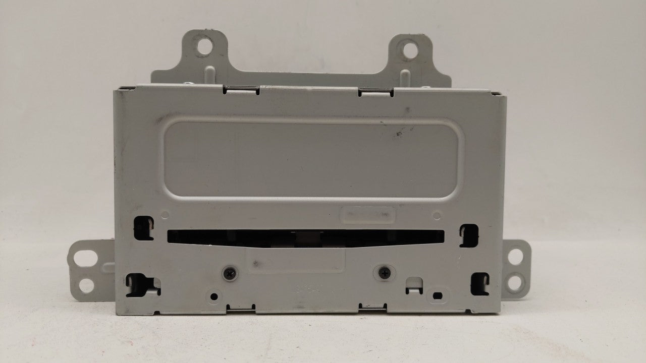 2011-2012 Chevrolet Equinox Radio AM FM Cd Player Receiver Replacement P/N:20983517 20907419, 22870782 Fits Fits 2010 2011 2