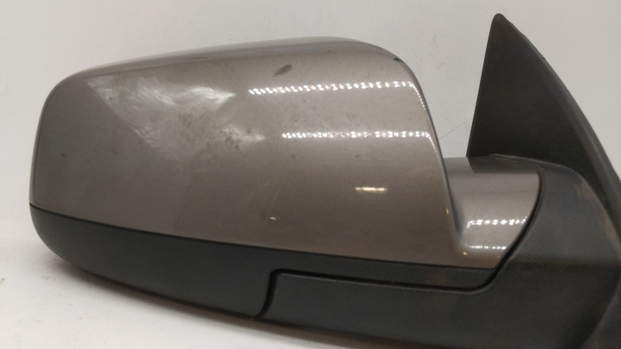 2010-2011 Chevrolet Equinox Passenger Side View Mirror - Right Door Mirror OEM Used - Oemusedautoparts1.com