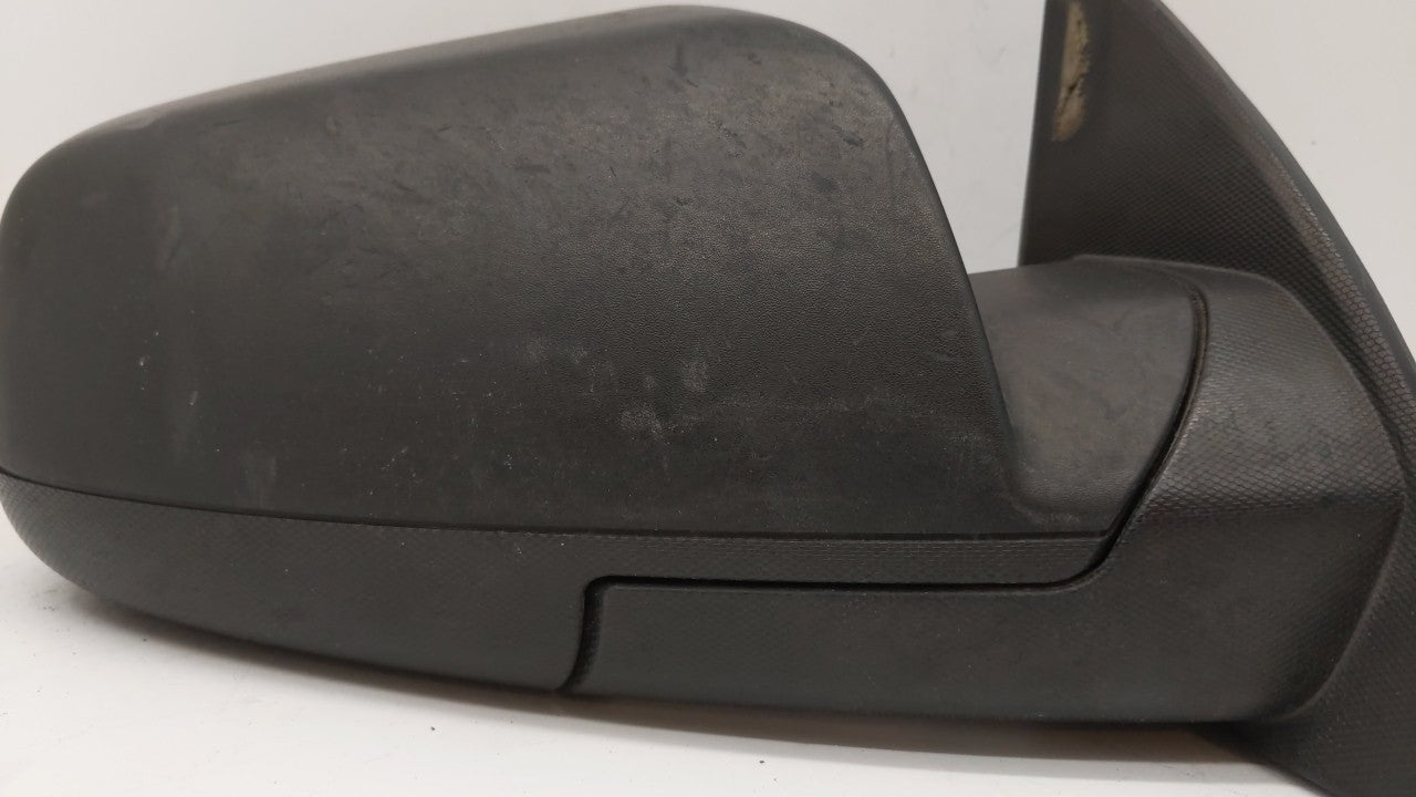 2010-2011 Chevrolet Equinox Passenger Side View Mirror - Right Door Mirror OEM Used - Oemusedautoparts1.com
