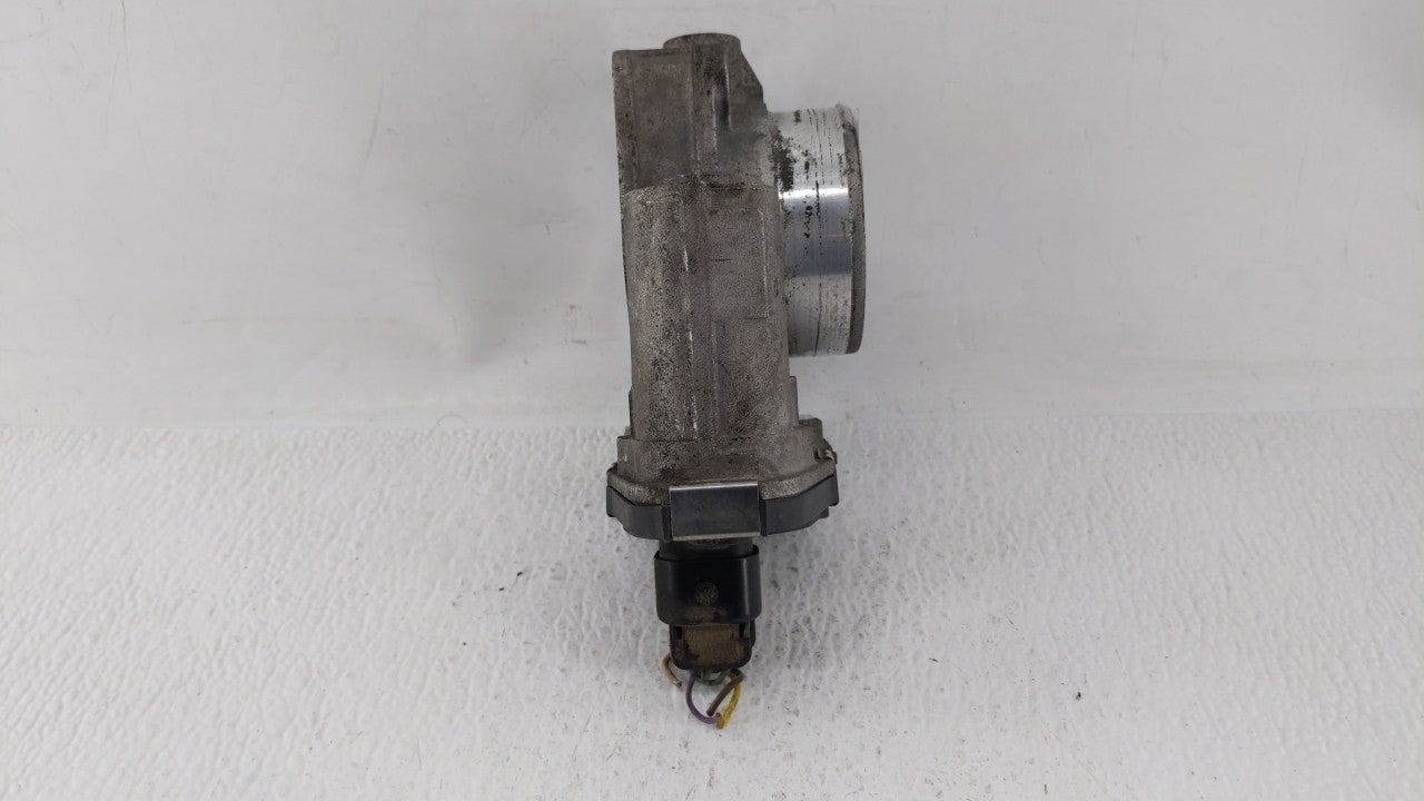2010-2011 Chevrolet Equinox Throttle Body P/N:668AA 186AA Fits Fits 2007 2008 2009 2010 2011 2012 OEM Used Auto Parts - Oemu