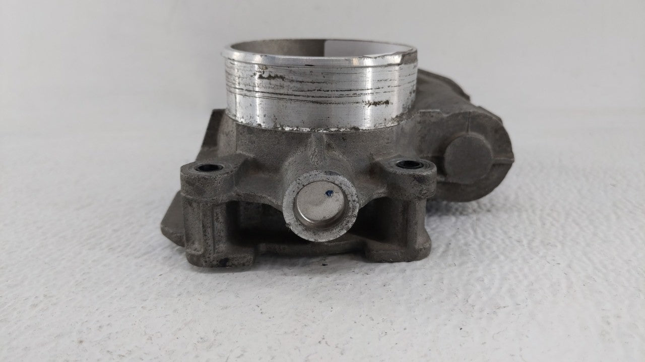2010-2011 Chevrolet Equinox Throttle Body P/N:668AA 186AA Fits Fits 2007 2008 2009 2010 2011 2012 OEM Used Auto Parts - Oemu