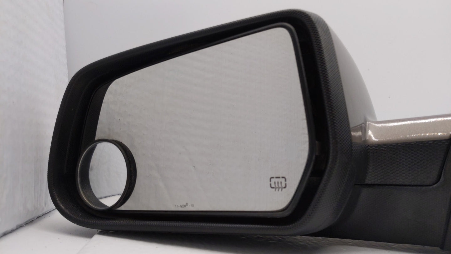 2010-2011 Chevrolet Equinox Driver Side View Mirror - Left Door Mirror OEM Used - Oemusedautoparts1.com