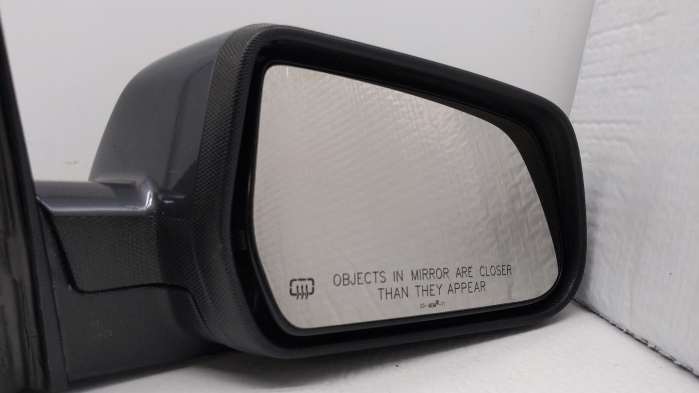2010-2011 Chevrolet Equinox Passenger Side View Mirror - Right Door Mirror OEM Used - Oemusedautoparts1.com