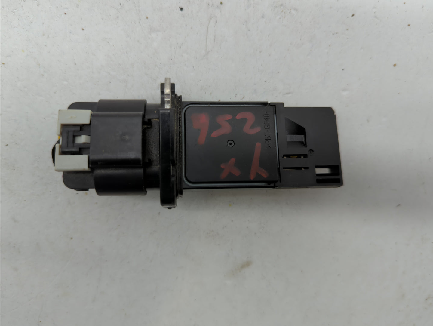 2010-2011 Chevrolet Equinox Mass Air Flow Meter Maf - Oemusedautoparts1.com