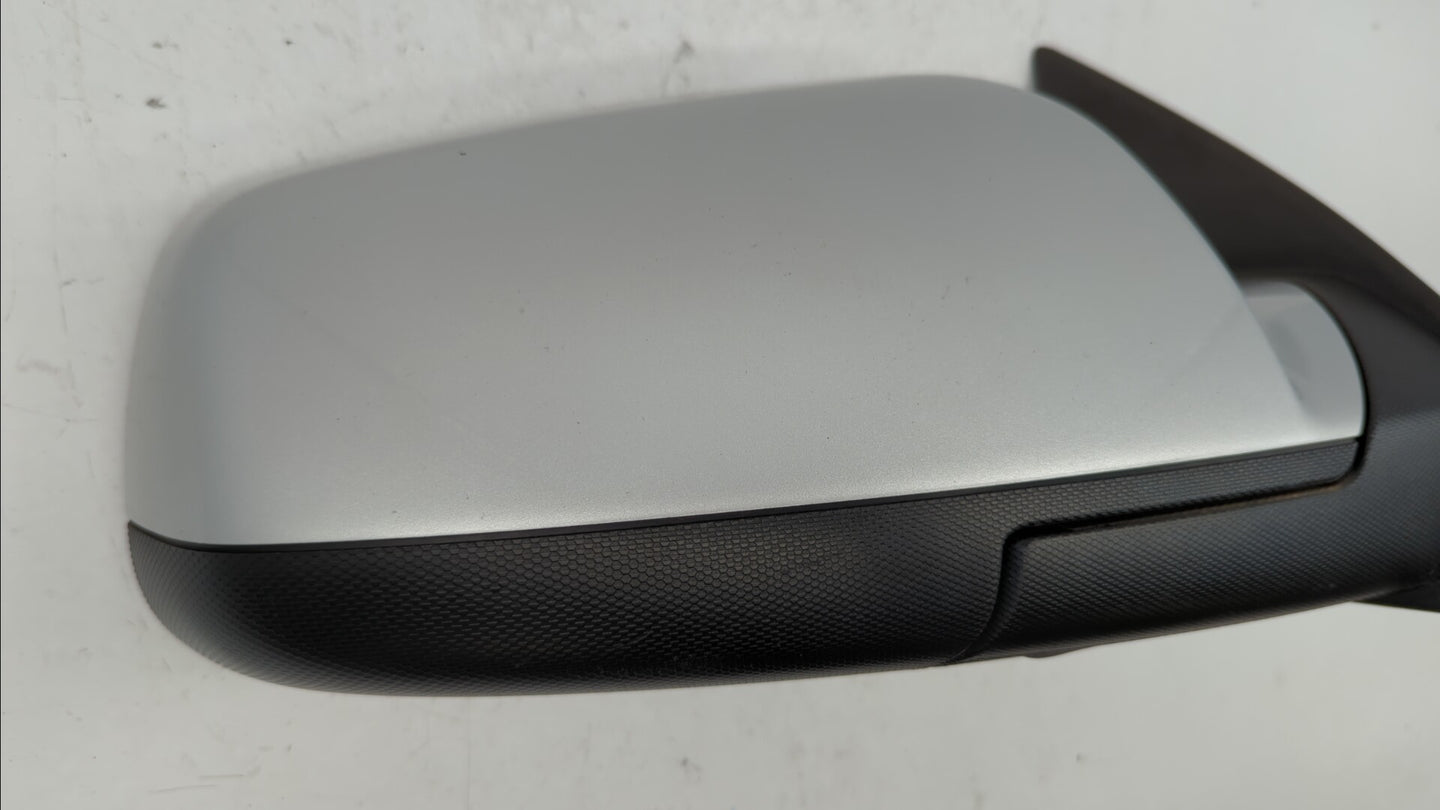 2010-2011 Chevrolet Equinox Passenger Side View Mirror - Right Door Mirror OEM Used - Oemusedautoparts1.com