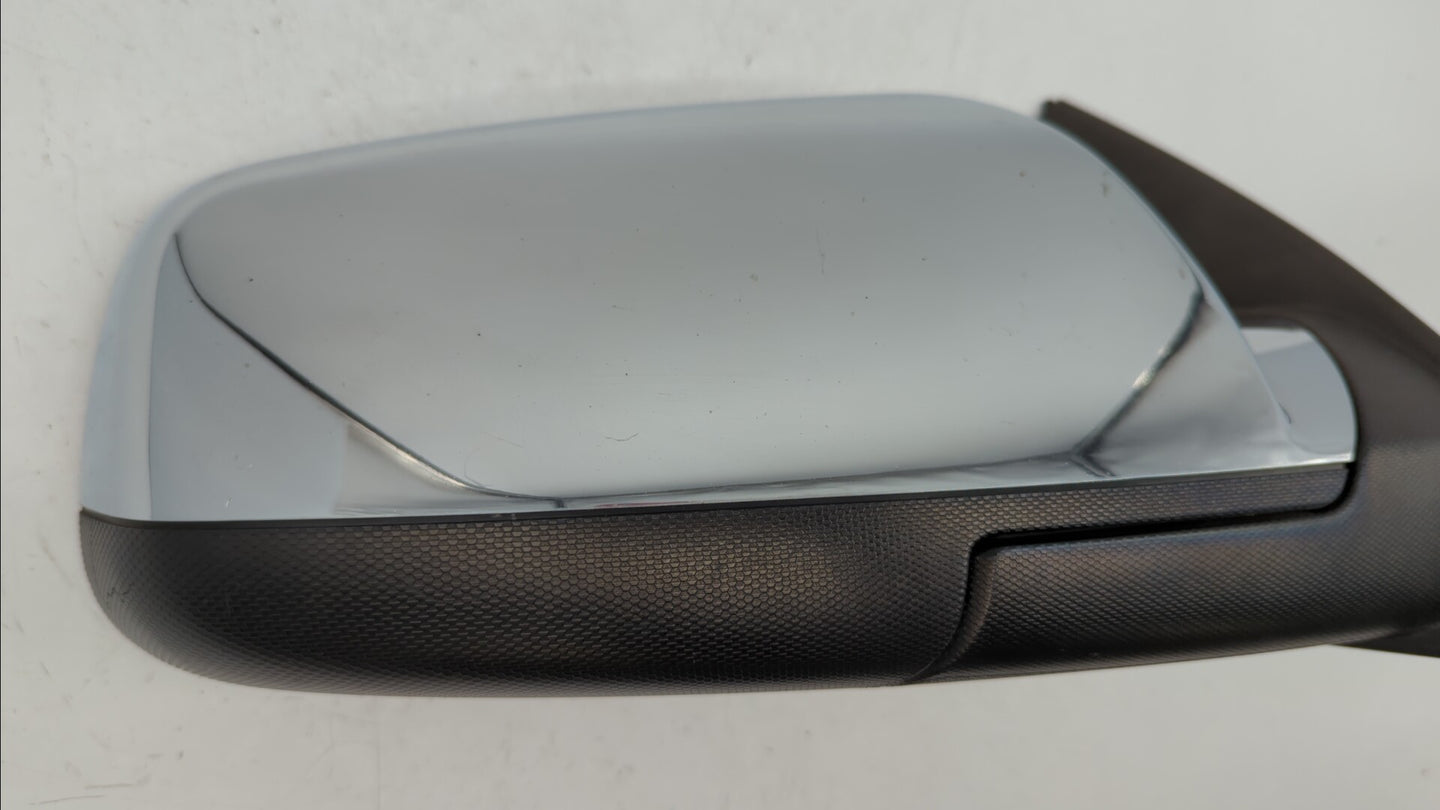 2010-2011 Chevrolet Equinox Passenger Side View Mirror - Right Door Mirror OEM Used - Oemusedautoparts1.com