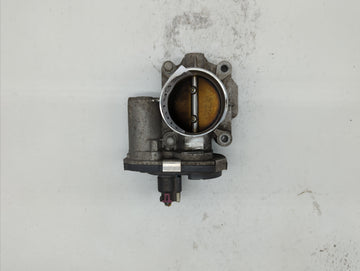 2010-2011 Chevrolet Equinox Throttle Body P/N:668AA 186AA Fits Fits 2007 2008 2009 2010 2011 2012 OEM Used Auto Parts - Oemu