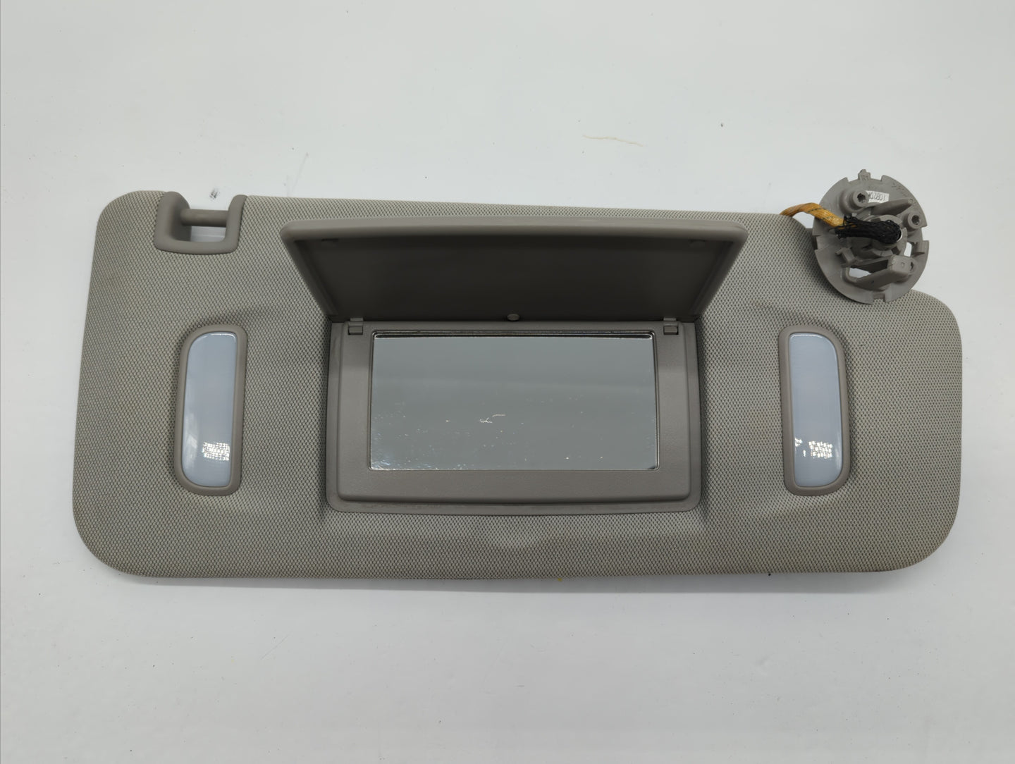 2010-2017 Chevrolet Equinox Sun Visor Shade Replacement Passenger Right Mirror Fits Fits 2010 2011 2012 2013 2014 2015 2016 