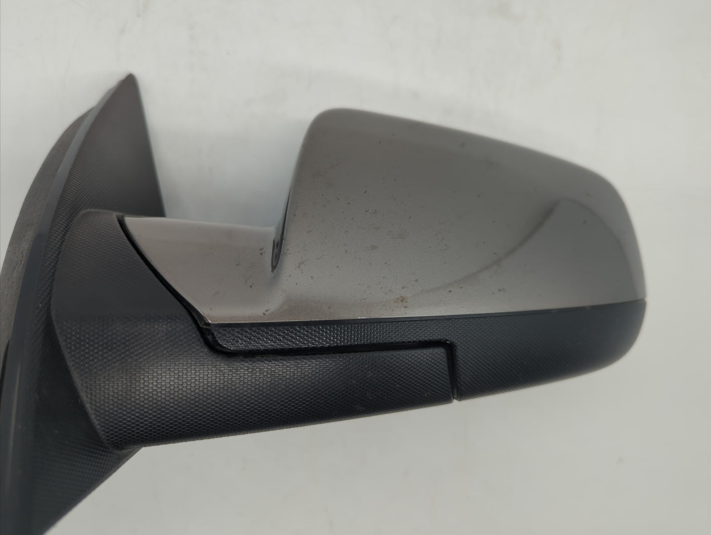 2011 Chevrolet Equinox Driver Side View Mirror - Left Door Mirror OEM Used - Oemusedautoparts1.com
