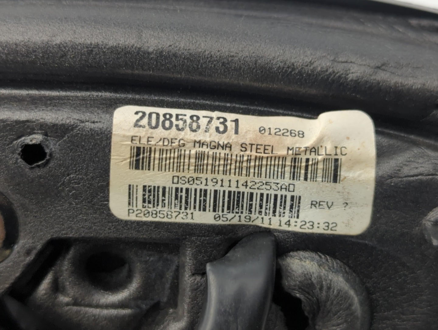 2011 Chevrolet Equinox Driver Side View Mirror - Left Door Mirror OEM Used - Oemusedautoparts1.com