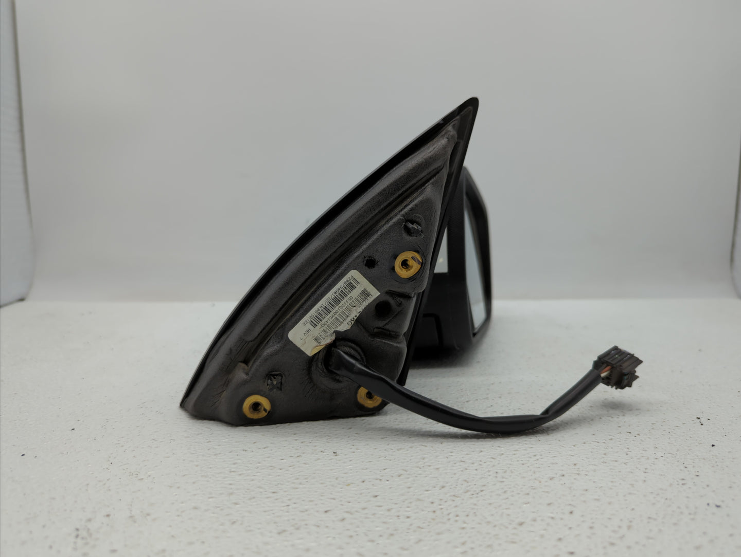 2010-2011 Chevrolet Equinox Driver Side View Mirror - Left Door Mirror OEM Used - Oemusedautoparts1.com