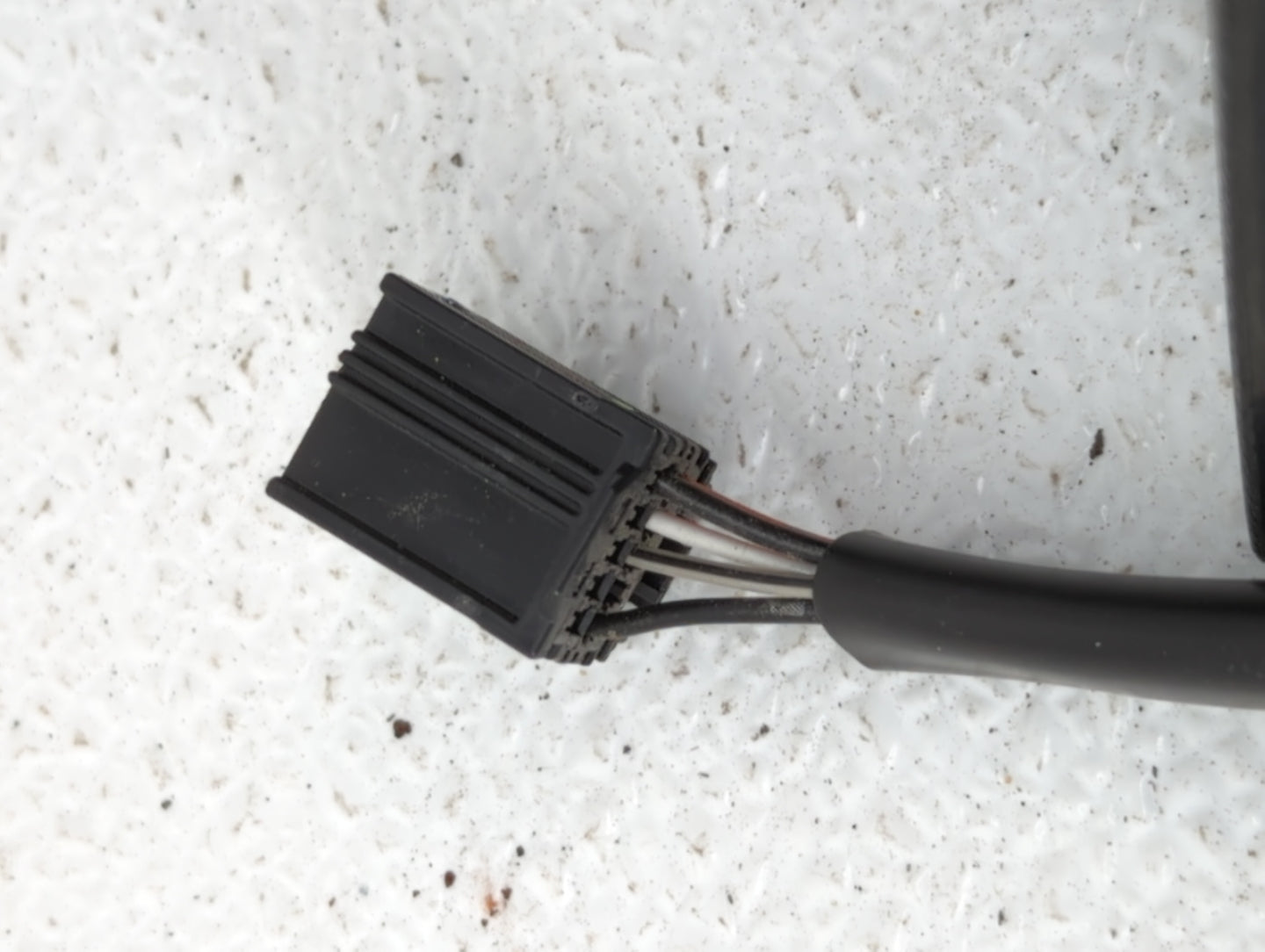2010-2011 Chevrolet Equinox Passenger Side View Mirror - Right Door Mirror OEM Used - Oemusedautoparts1.com
