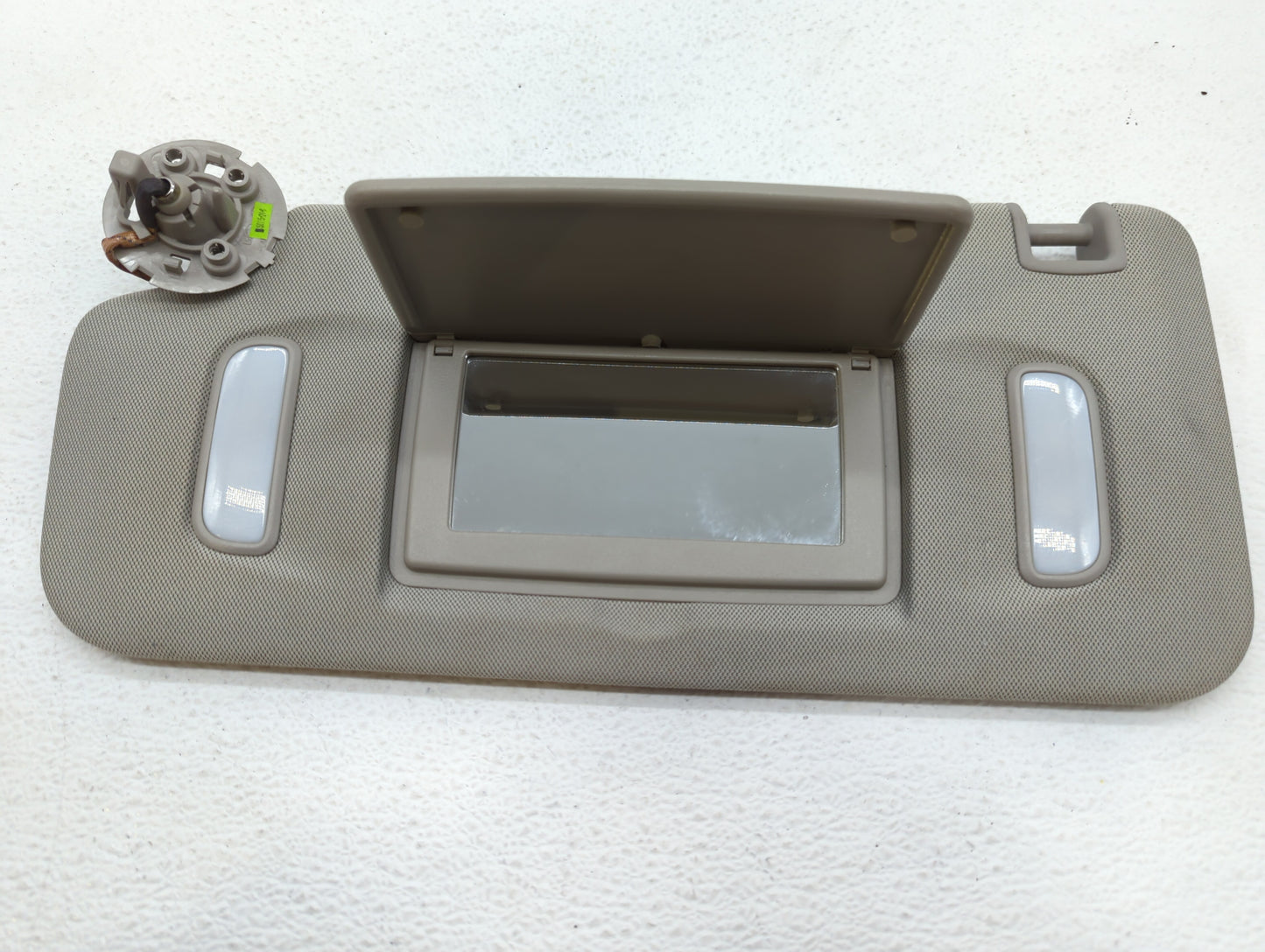 2010-2017 Chevrolet Equinox Sun Visor Shade Replacement Passenger Right Mirror Fits Fits 2010 2011 2012 2013 2014 2015 2016 