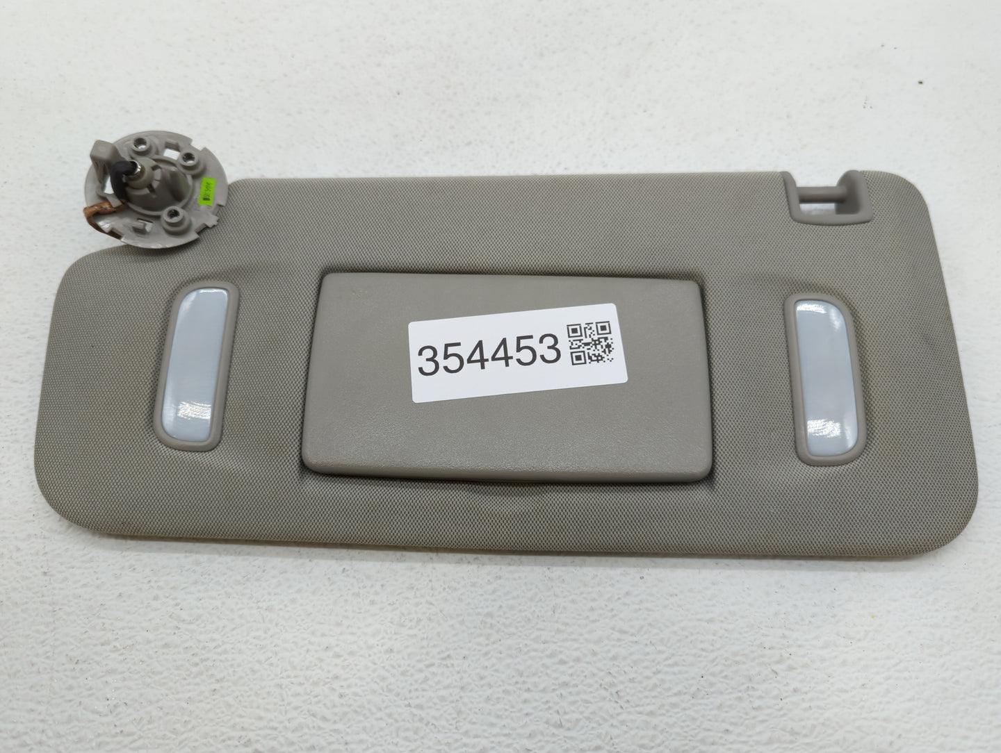 2010-2017 Chevrolet Equinox Sun Visor Shade Replacement Passenger Right Mirror Fits Fits 2010 2011 2012 2013 2014 2015 2016 