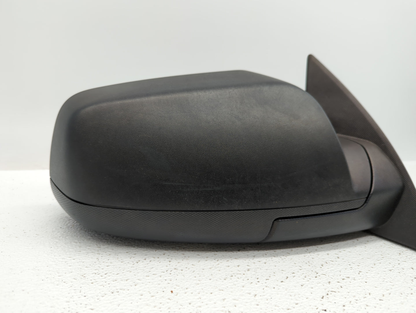 2010-2011 Chevrolet Equinox Passenger Side View Mirror - Right Door Mirror OEM Used - Oemusedautoparts1.com