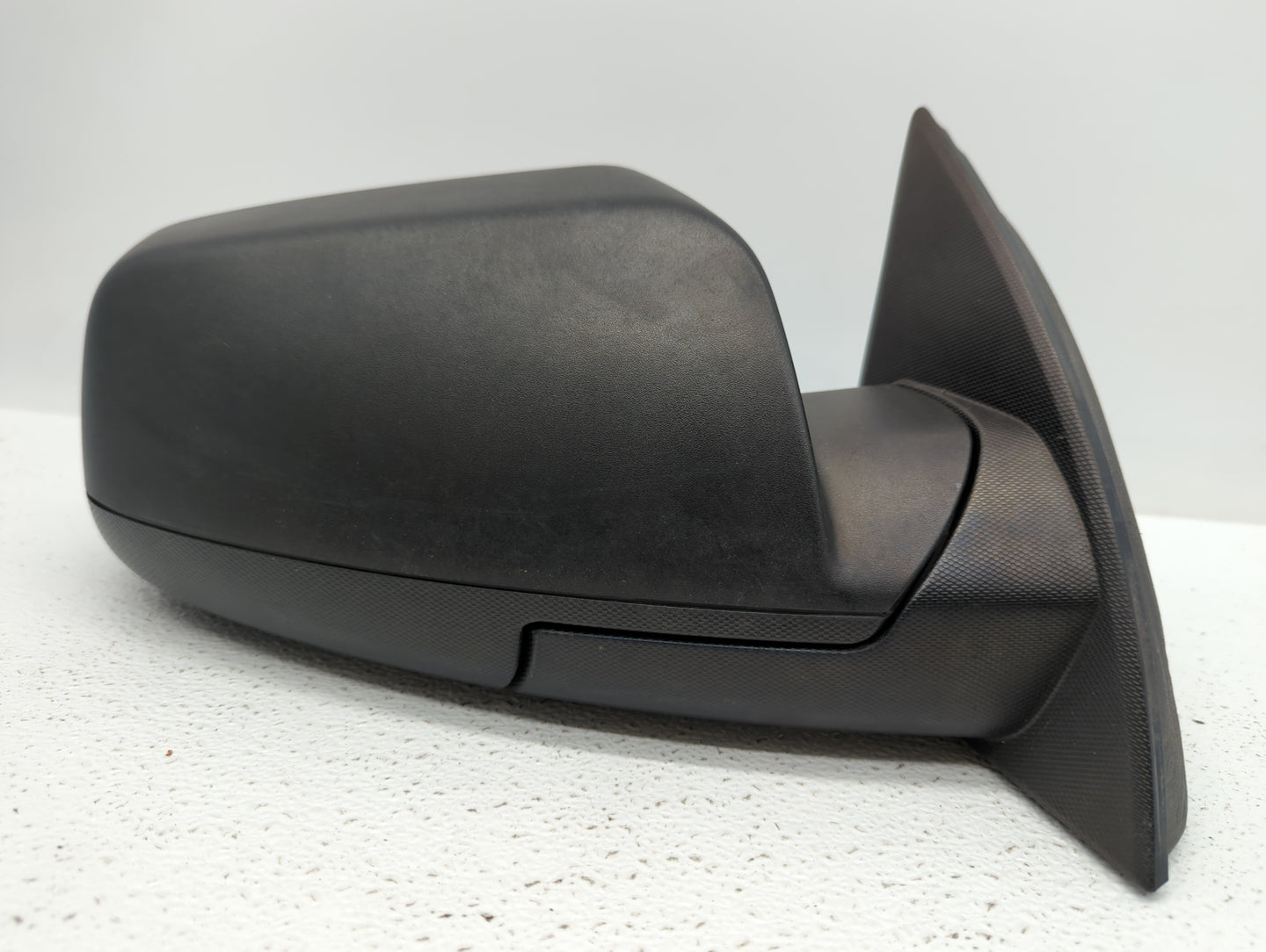2010-2011 Chevrolet Equinox Passenger Side View Mirror - Right Door Mirror OEM Used - Oemusedautoparts1.com
