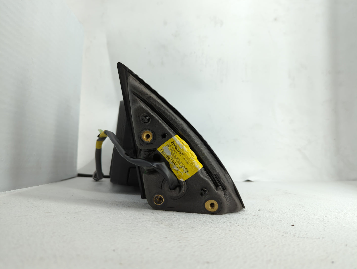 2010-2011 Chevrolet Equinox Driver Side View Mirror - Left Door Mirror OEM Used - Oemusedautoparts1.com