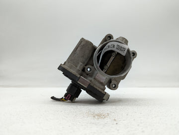 2010-2011 Chevrolet Equinox Throttle Body P/N:9B4G-9F991-A 668AA, 186AA Fits Fits 2007 2008 2009 2010 2011 2012 OEM Used Aut