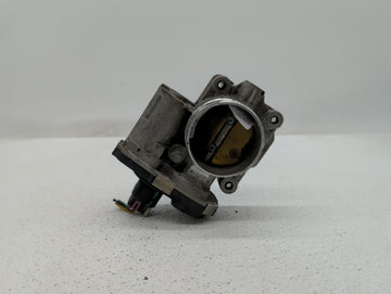 2010-2011 Chevrolet Equinox Throttle Body P/N:9B4G-9F991-A 668AA, 186AA Fits Fits 2007 2008 2009 2010 2011 2012 OEM Used Aut