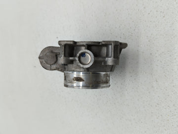 2010-2011 Chevrolet Equinox Throttle Body P/N:9B4G-9F991-A 668AA, 186AA Fits Fits 2007 2008 2009 2010 2011 2012 OEM Used Auto Parts