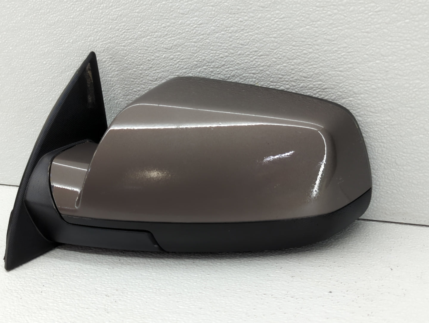 2010-2011 Chevrolet Equinox Driver Side View Mirror - Left Door Mirror OEM Used - Oemusedautoparts1.com