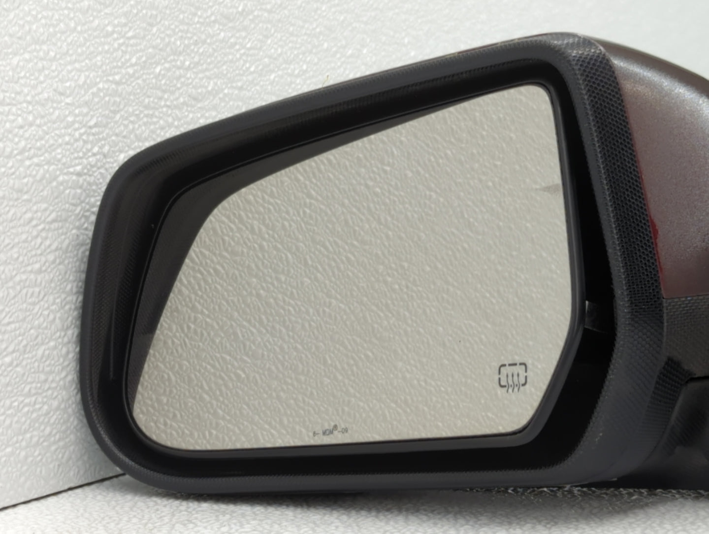 2010-2011 Chevrolet Equinox Driver Side View Mirror - Left Door Mirror OEM Used - Oemusedautoparts1.com