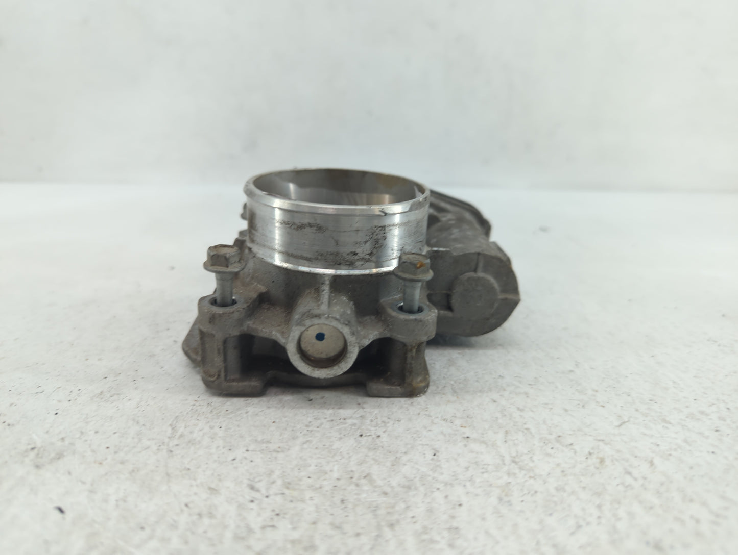 2010-2011 Chevrolet Equinox Throttle Body P/N:9B4G-9F991-A 668AA, 186AA Fits Fits 2007 2008 2009 2010 2011 2012 OEM Used Aut