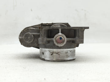 2010-2011 Chevrolet Equinox Throttle Body P/N:9B4G-9F991-A 668AA, 186AA Fits Fits 2007 2008 2009 2010 2011 2012 OEM Used Auto Parts