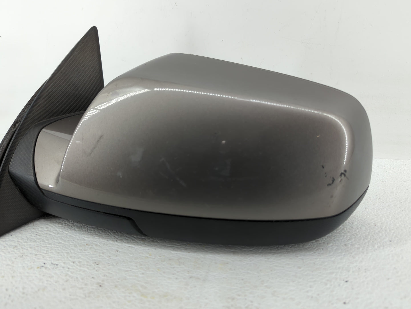 2010-2011 Chevrolet Equinox Driver Side View Mirror - Left Door Mirror OEM Used - Oemusedautoparts1.com