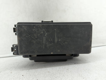 compare product 2011 Chevrolet Equinox Fusebox Fuse Box Panel Relay Module P/N:P04692138AF 04692166AB, 20899627, 20899629 Fits OEM Used Auto Parts
