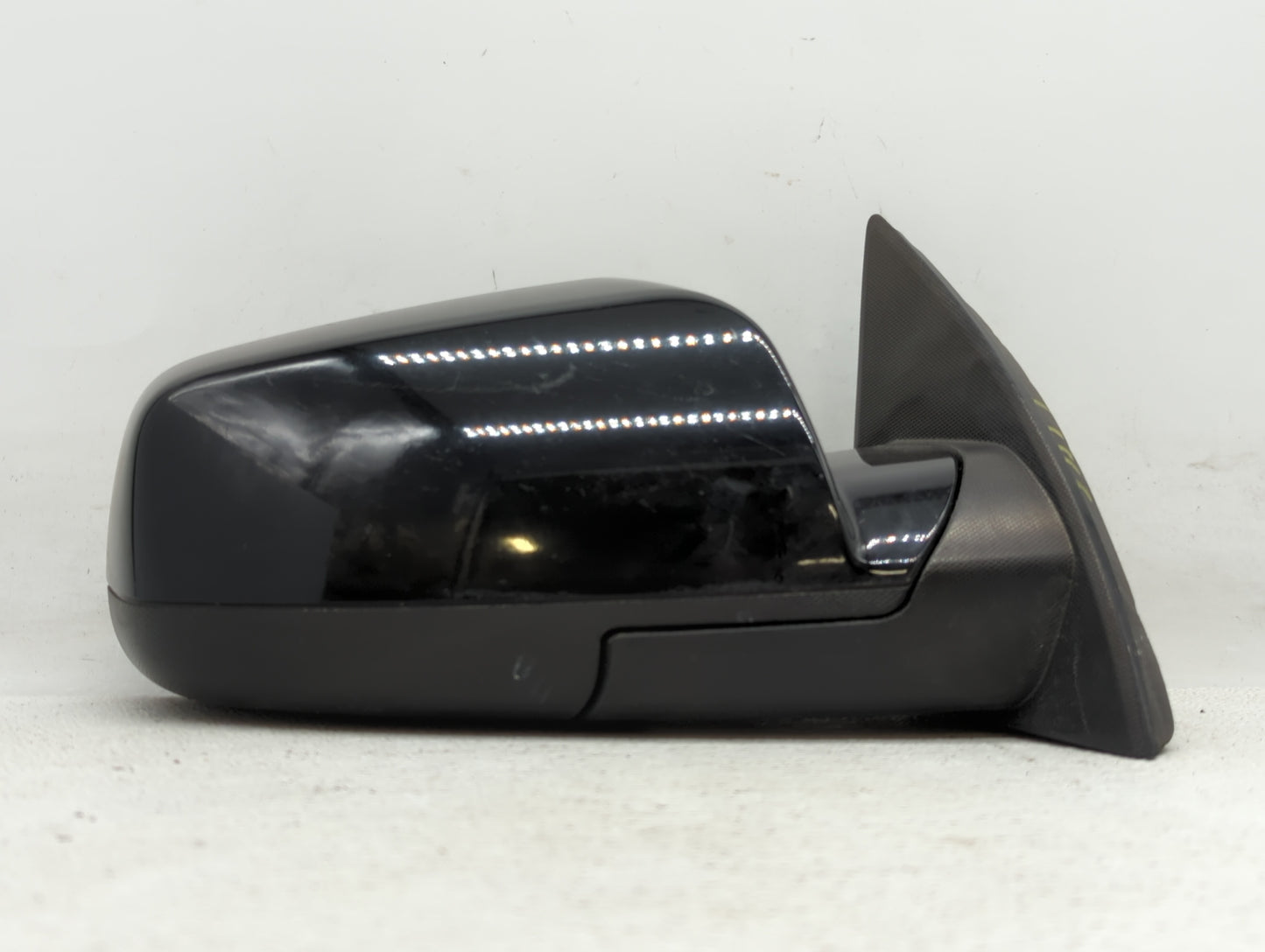 2010-2011 Chevrolet Equinox Passenger Side View Mirror - Right Door Mirror OEM Used - Oemusedautoparts1.com