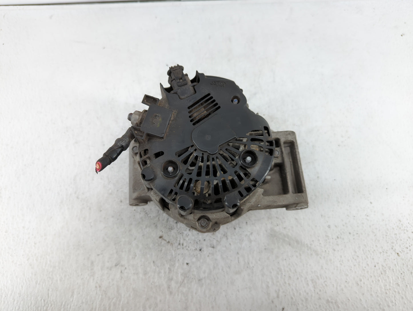 2010-2017 Chevrolet Equinox Alternator Replacement Generator Charging Assembly Engine OEM P/N:13500315 13588328 Fits OEM Use
