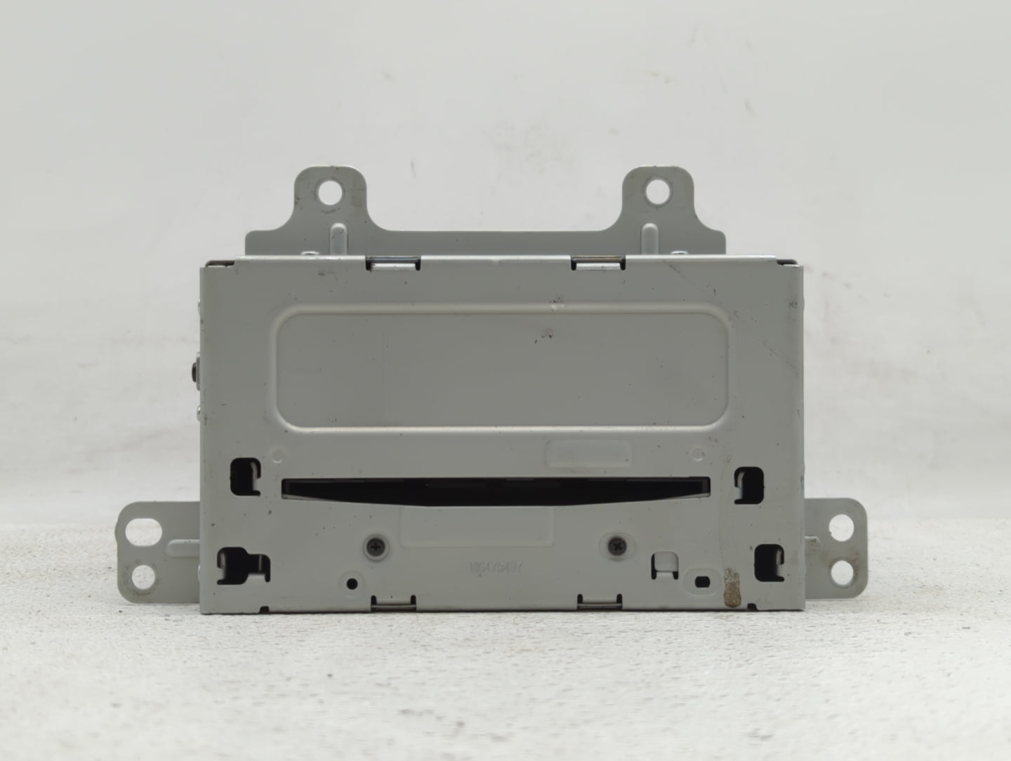 2011-2012 Chevrolet Equinox Am Fm Cd Player Radio Receiver - Oemusedautoparts1.com