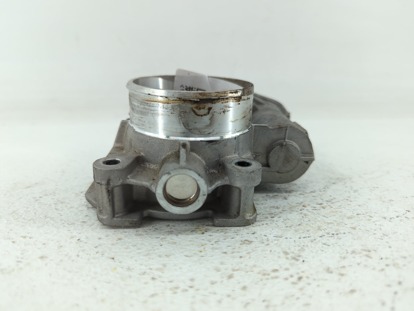 2010-2011 Chevrolet Equinox Throttle Body P/N:871AA 668AA, 186AA Fits Fits 2007 2008 2009 2010 2011 2012 OEM Used Auto Parts