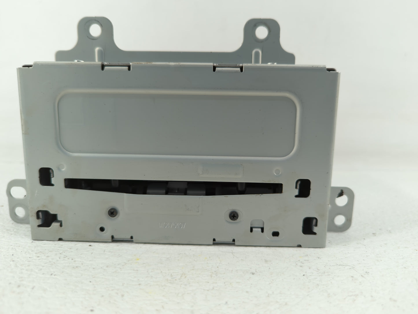 2011-2012 Chevrolet Equinox Radio AM FM Cd Player Receiver Replacement P/N:20983517 22870782 Fits Fits 2010 2011 2012 OEM Us