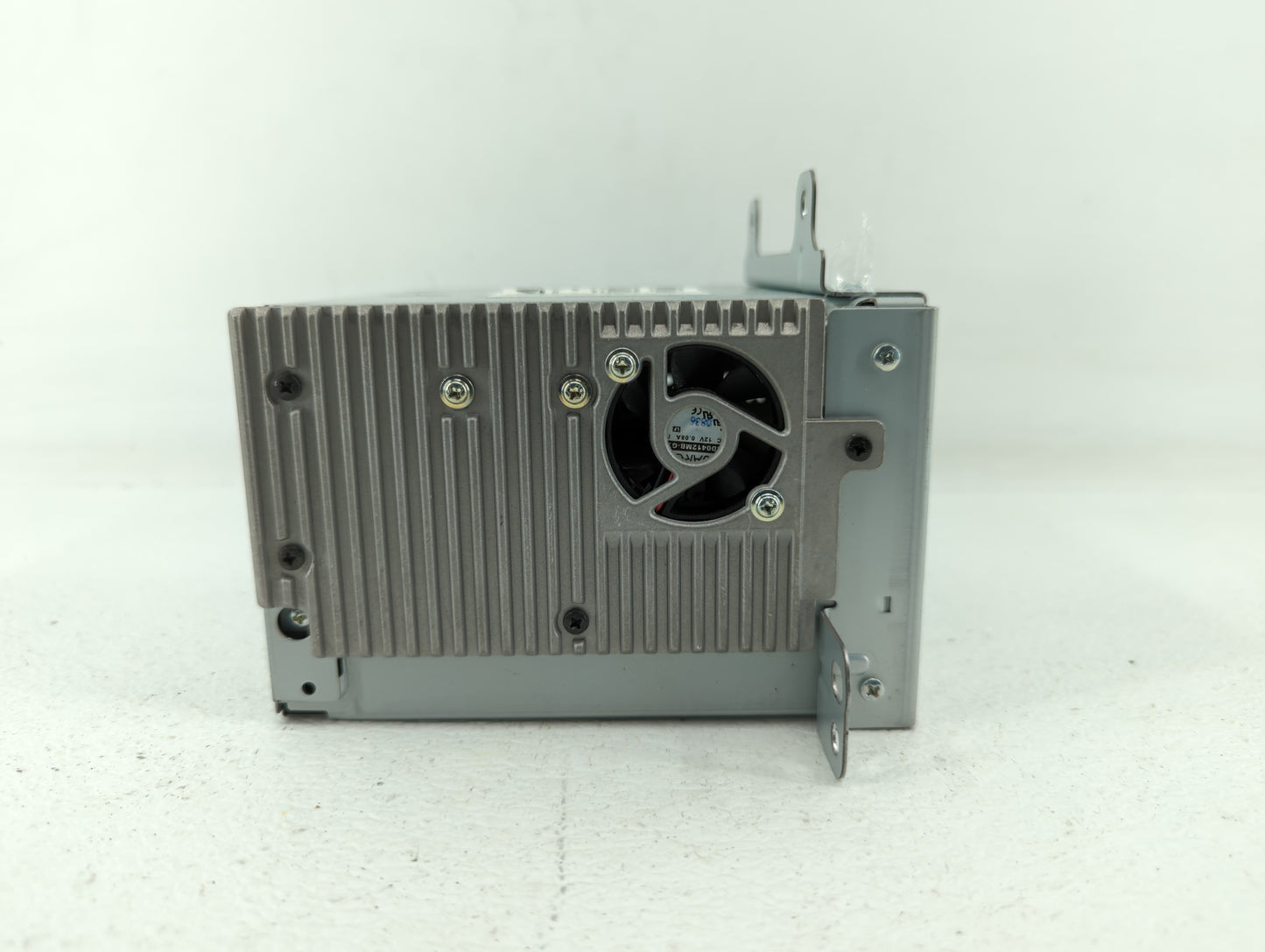 2011-2012 Chevrolet Equinox Radio AM FM Cd Player Receiver Replacement P/N:20983517 22870782 Fits Fits 2010 2011 2012 OEM Us