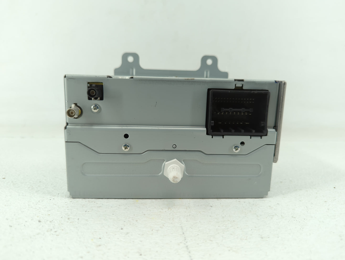 2011-2012 Chevrolet Equinox Radio AM FM Cd Player Receiver Replacement P/N:20983517 22870782 Fits Fits 2010 2011 2012 OEM Us
