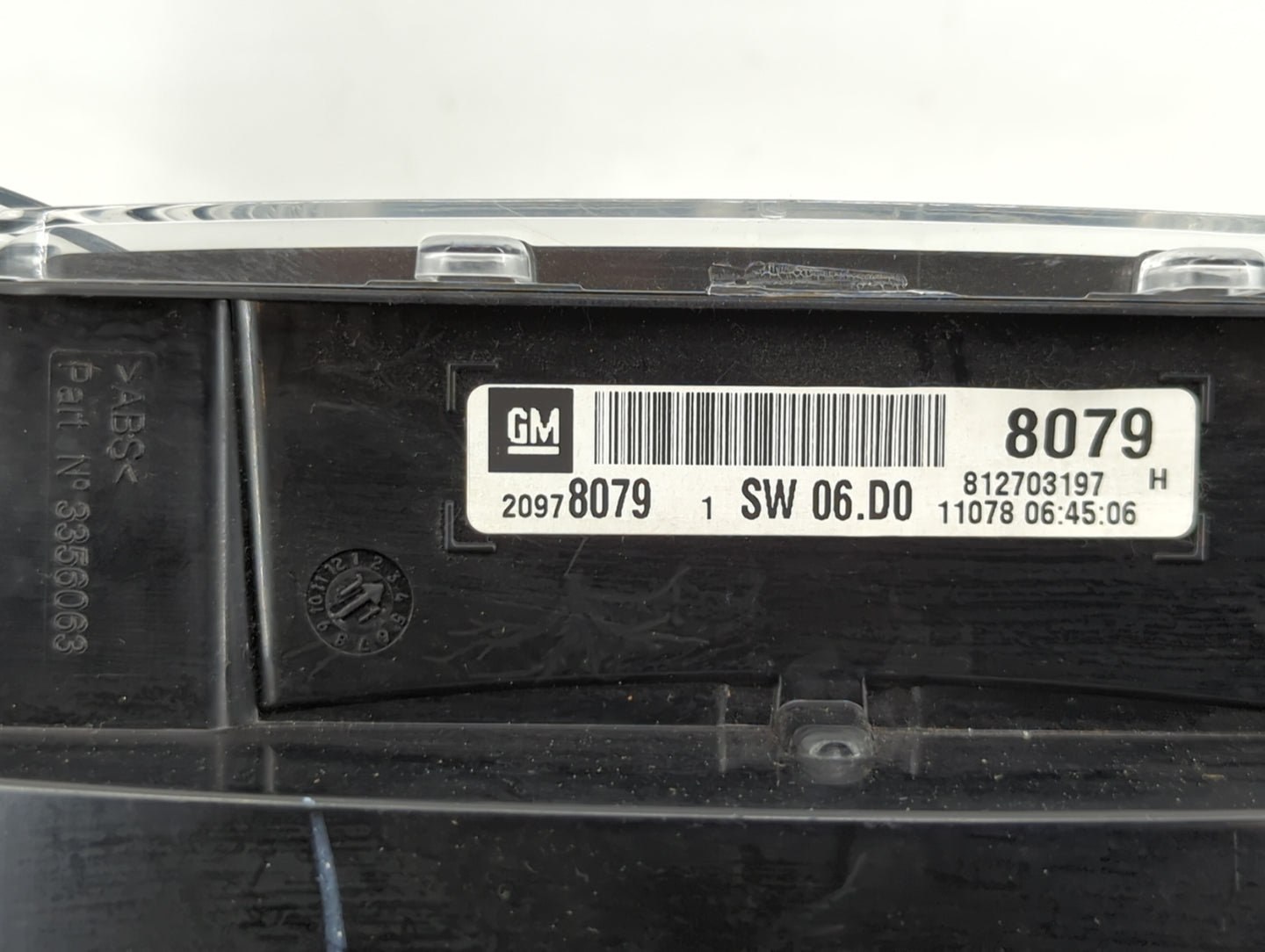 2011 Chevrolet Equinox Instrument Cluster Speedometer Gauges P/N:22783663 20978081, 20978079, 22783661 Fits OEM Used Auto Pa