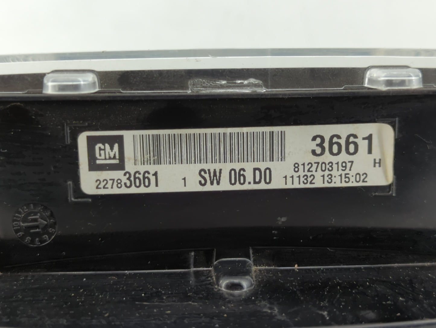 2011 Chevrolet Equinox Instrument Cluster Speedometer Gauges P/N:22783663 20978081, 20978079, 22783661 Fits OEM Used Auto Pa